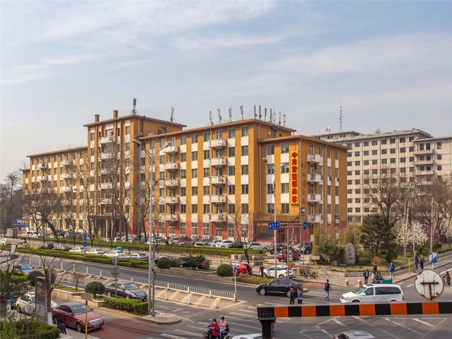 PS白色化妆品吸塑盒供货厂家